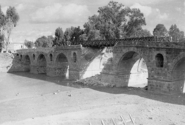 Medjez el Bab 1st operational Bailey Bridge